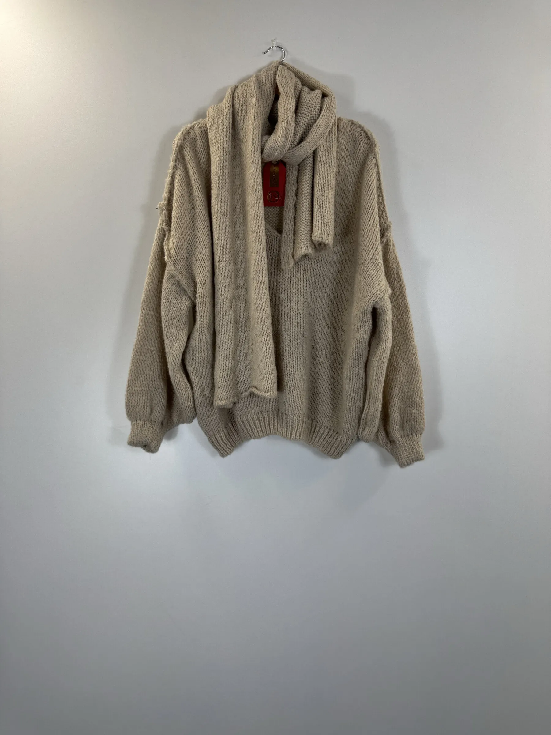 Cocooning-Pullover mit passendem Schal