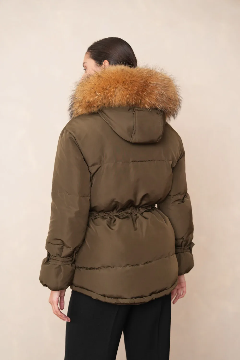 DAUNENJACKE MIT ECHTEM FELL