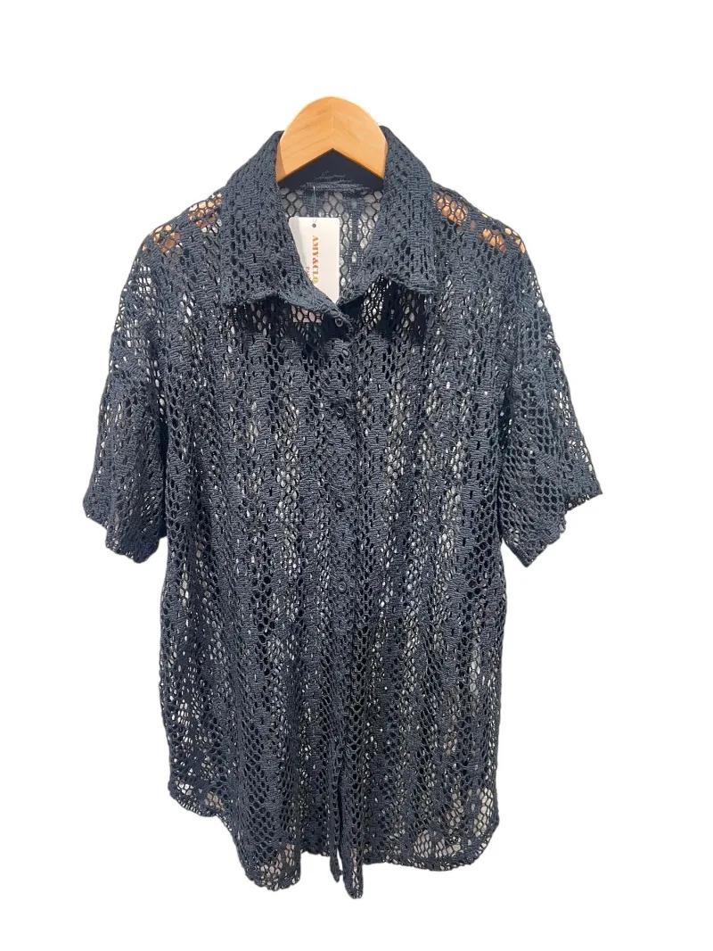 Häkelset aus ärmellosem Hemd und Hose mit weitem Bein