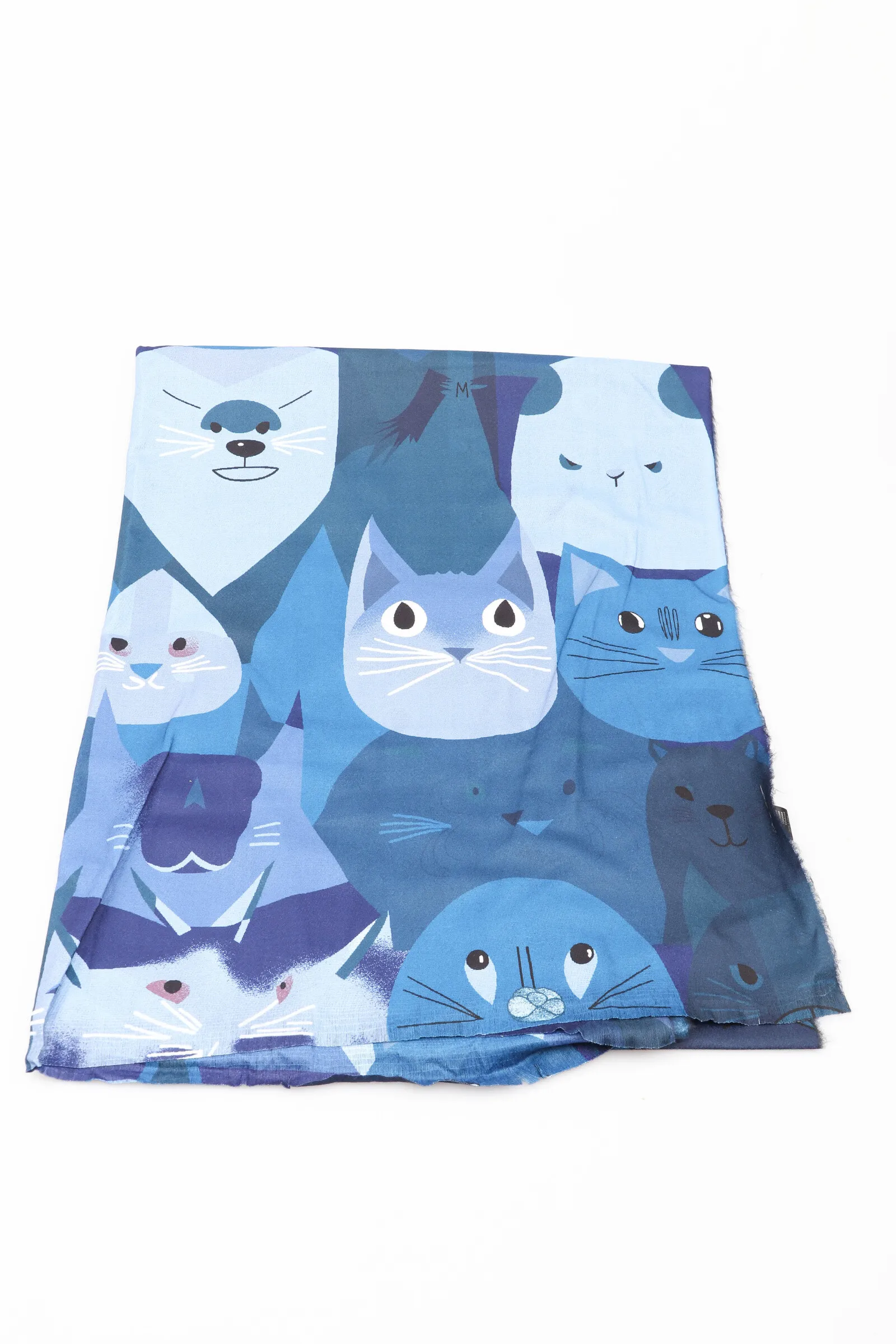 Schal mit Katzenmuster