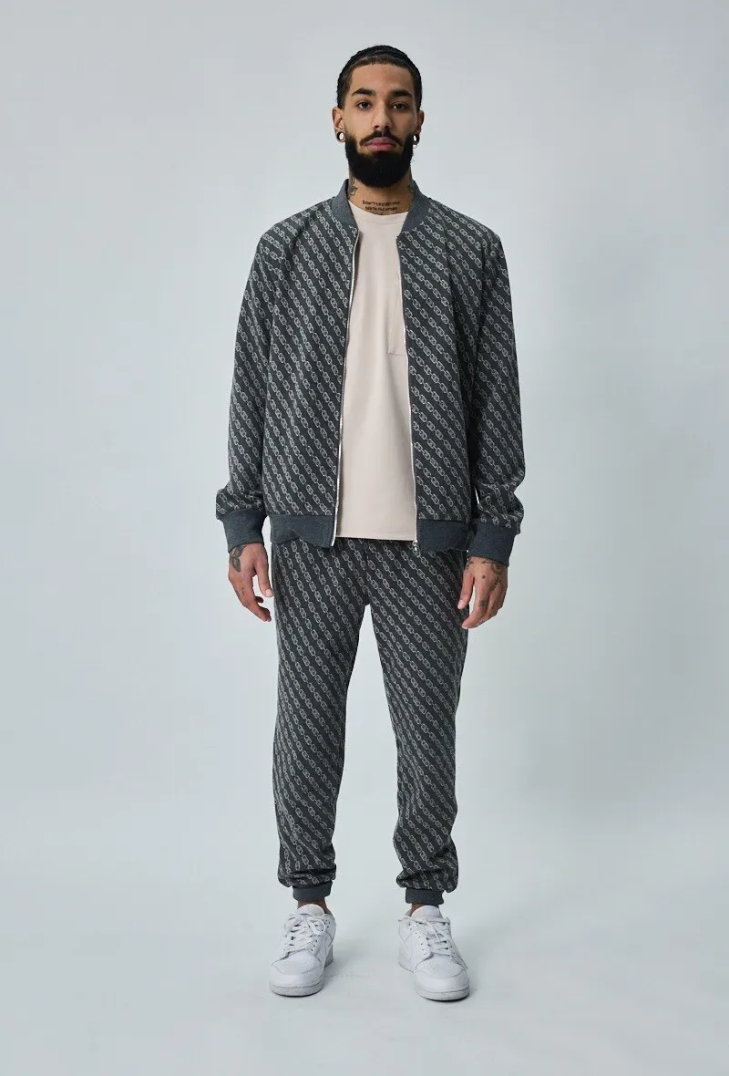 Set aus Jacke und Hose mit grafischem Kettenprint